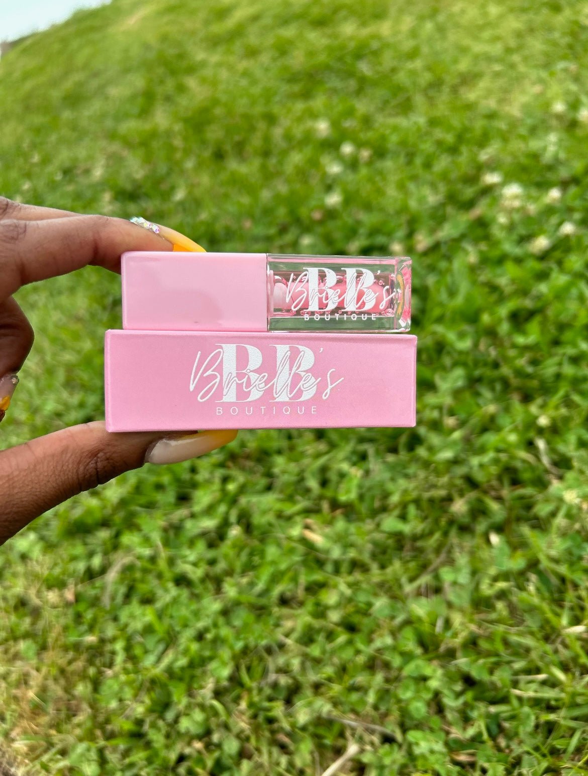 Strawberry lip oil